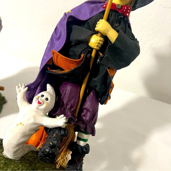13-inch Halloween Fabric Witch and Scarecrow Combo Figure Set Missing 2 Bumpkins - Picture 4 of 9